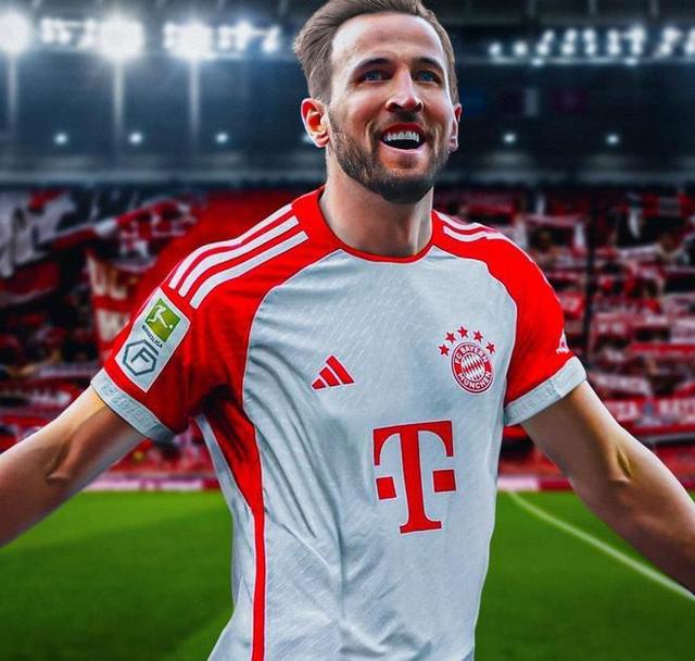 雷速-凯恩重返赛场，战术调整首场状态出色，巴塞罗那观众沸腾！