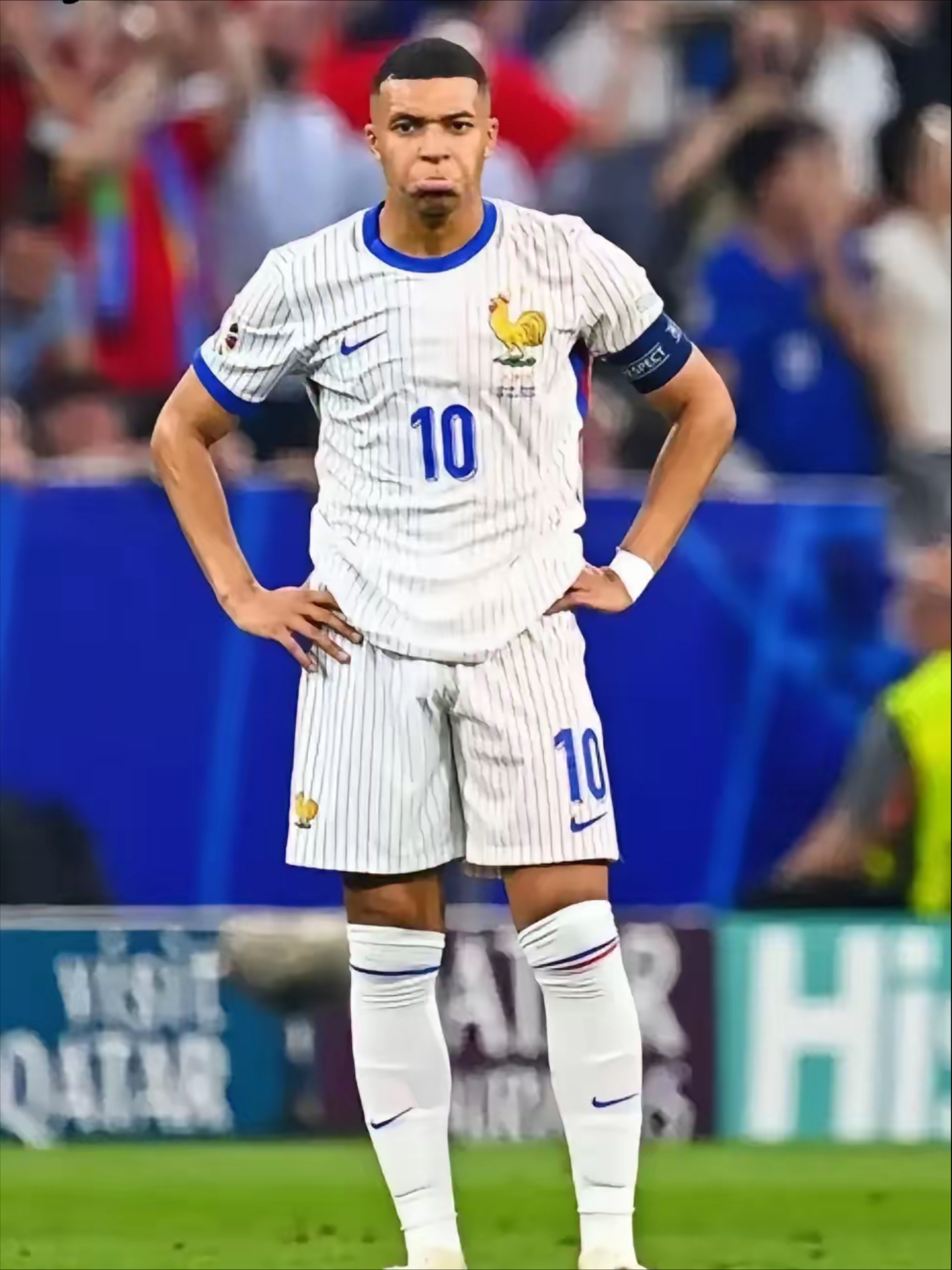 雷速直播-姆巴佩新星比赛规则变更表现突出，雄鹿前途光明！